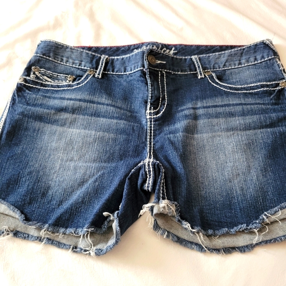 Women's Maurices Jean Shorts